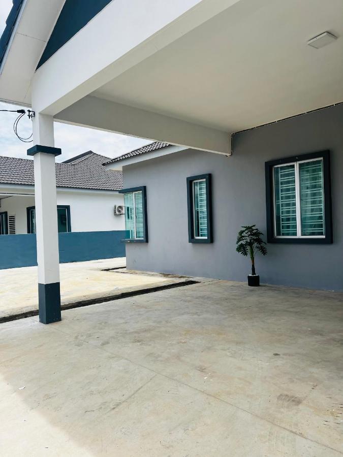 Villa Pool Kepala Batas Kampong Hilir  外观 照片