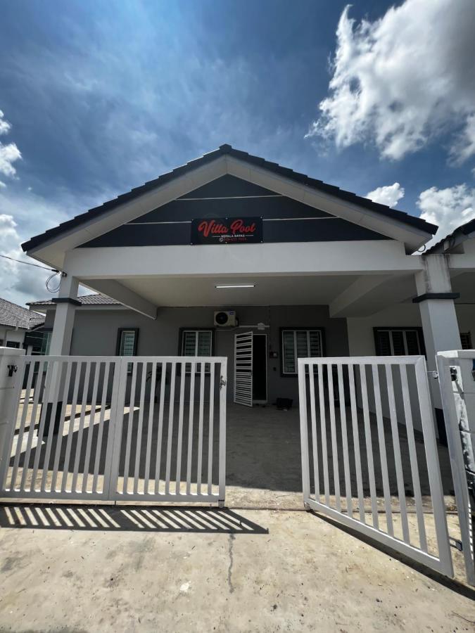 Villa Pool Kepala Batas Kampong Hilir  外观 照片
